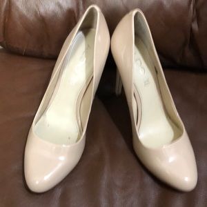 Aldo nude pump